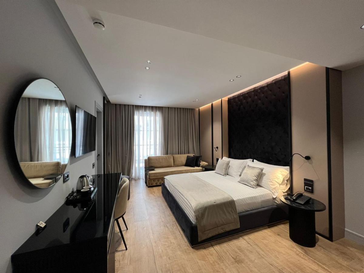 Rozafa Palace Hotel Sarandë Eksteriør billede