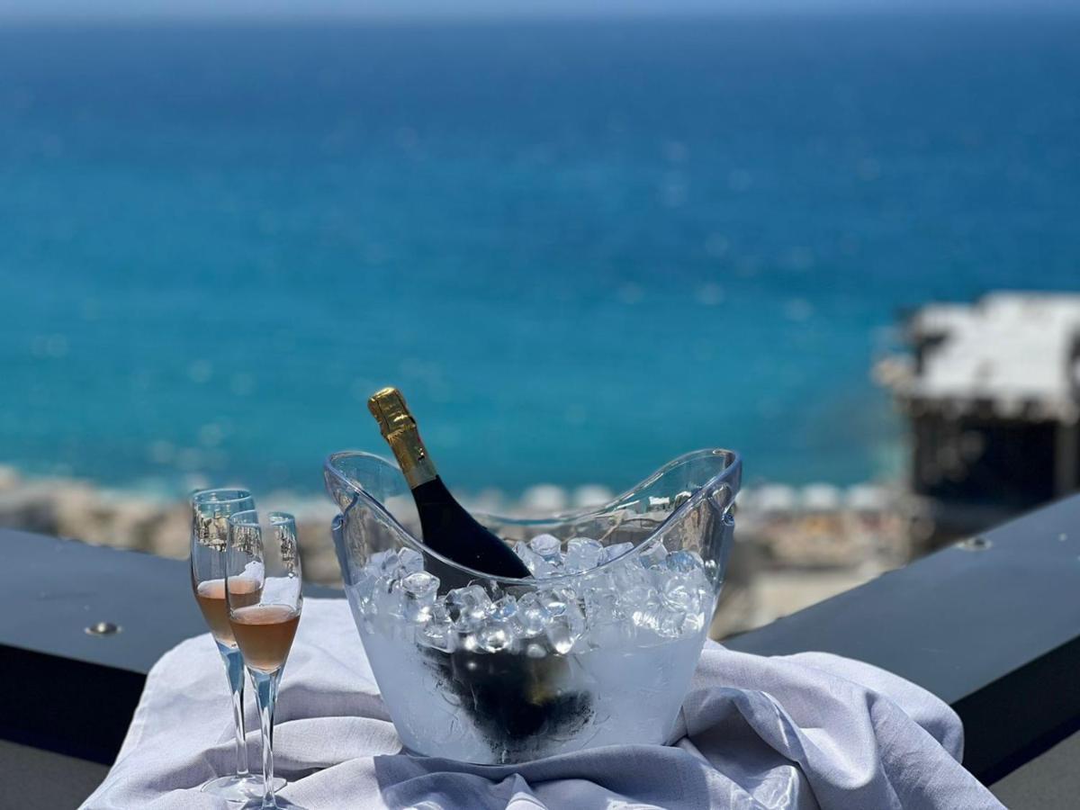 Rozafa Palace Hotel Sarandë Eksteriør billede