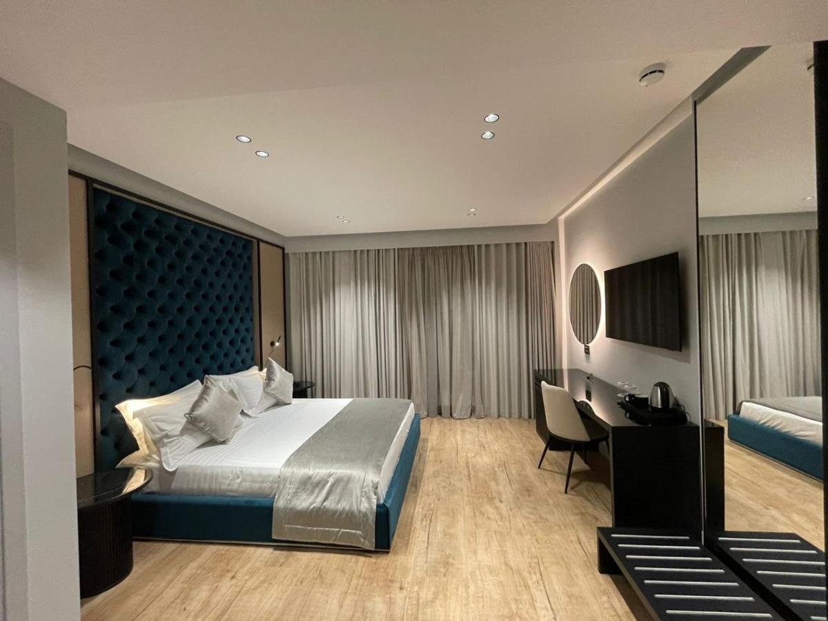Rozafa Palace Hotel Sarandë Eksteriør billede