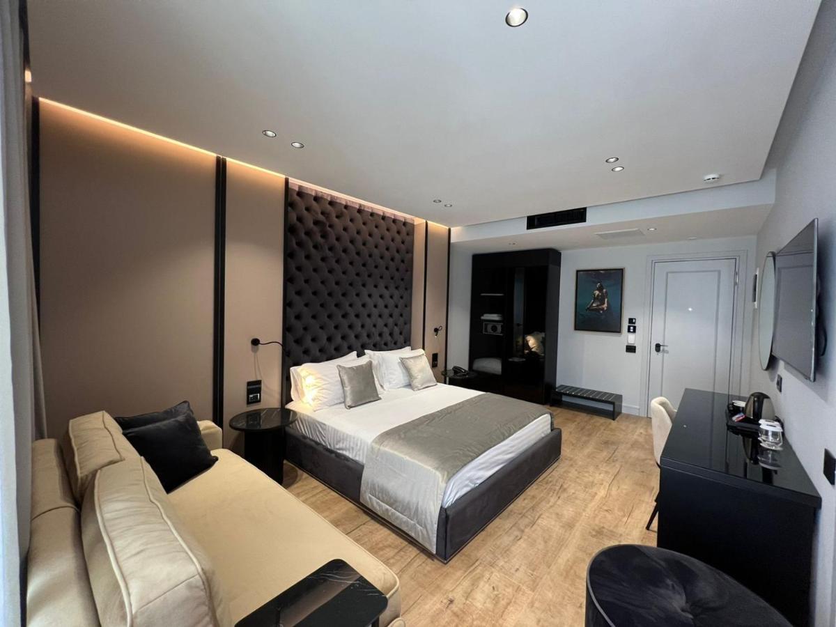Rozafa Palace Hotel Sarandë Eksteriør billede