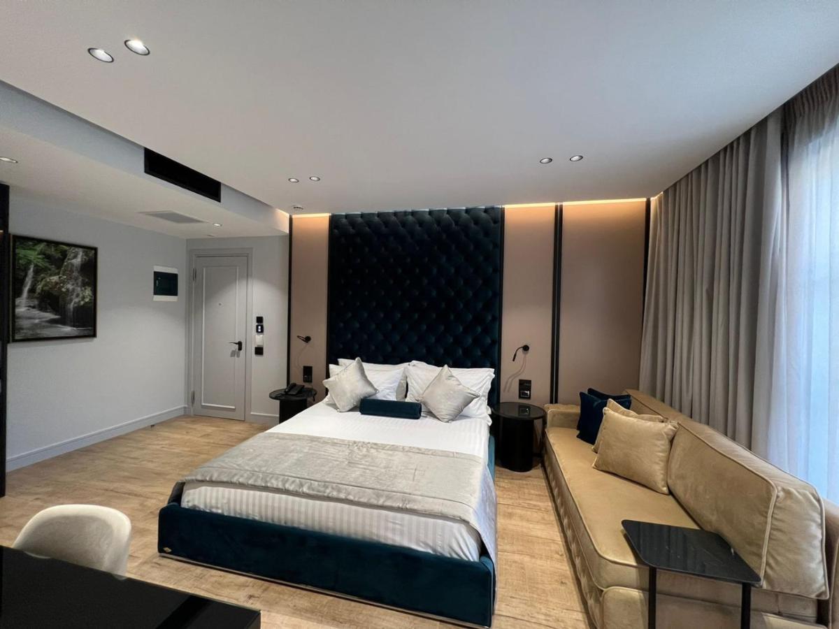 Rozafa Palace Hotel Sarandë Eksteriør billede