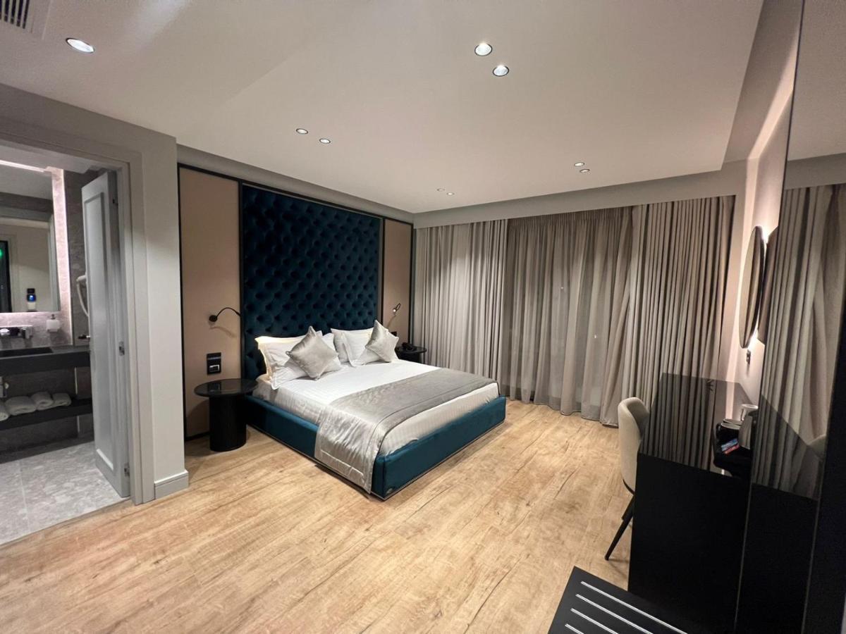 Rozafa Palace Hotel Sarandë Eksteriør billede