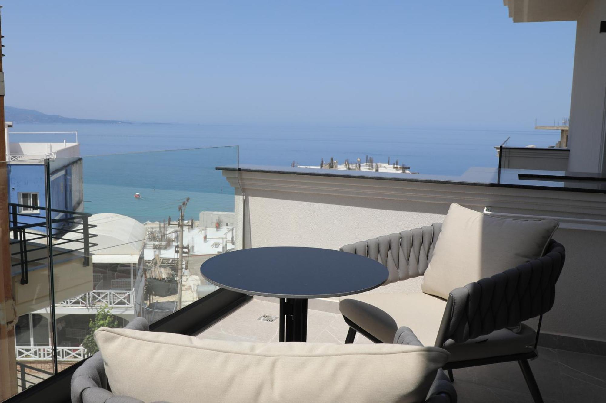 Rozafa Palace Hotel Sarandë Eksteriør billede